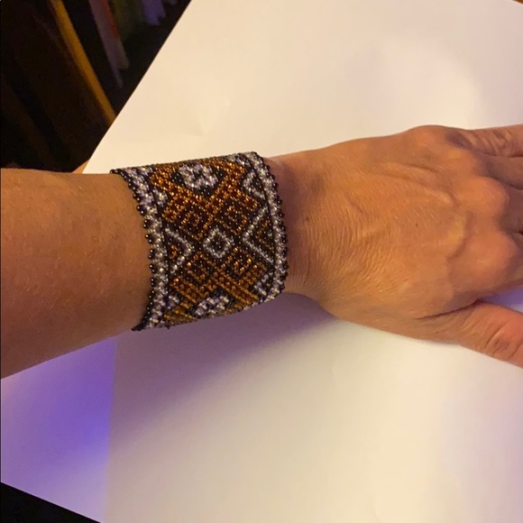 Bead bracelet - Picture 1 of 4